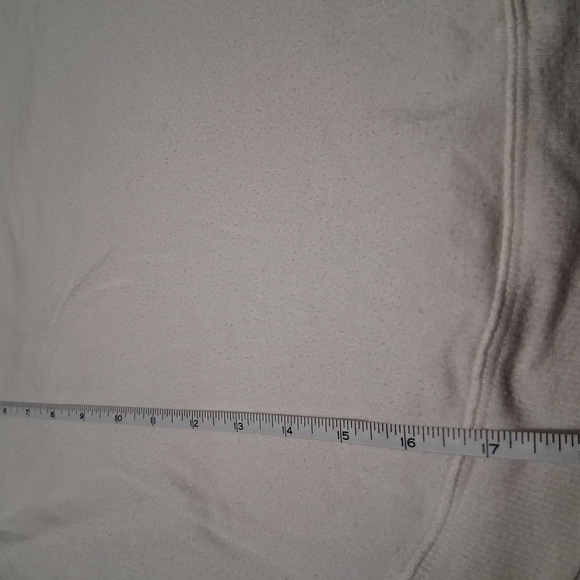 Athleta Cream Sweater - Picture 4 of 7